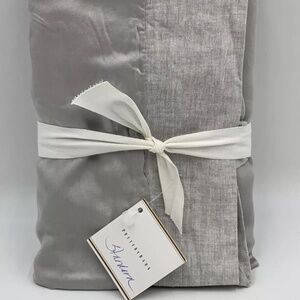 NWT Pottery Barn Gray Mist Linen Tencel Trim Euro Pillow Sham Brand New